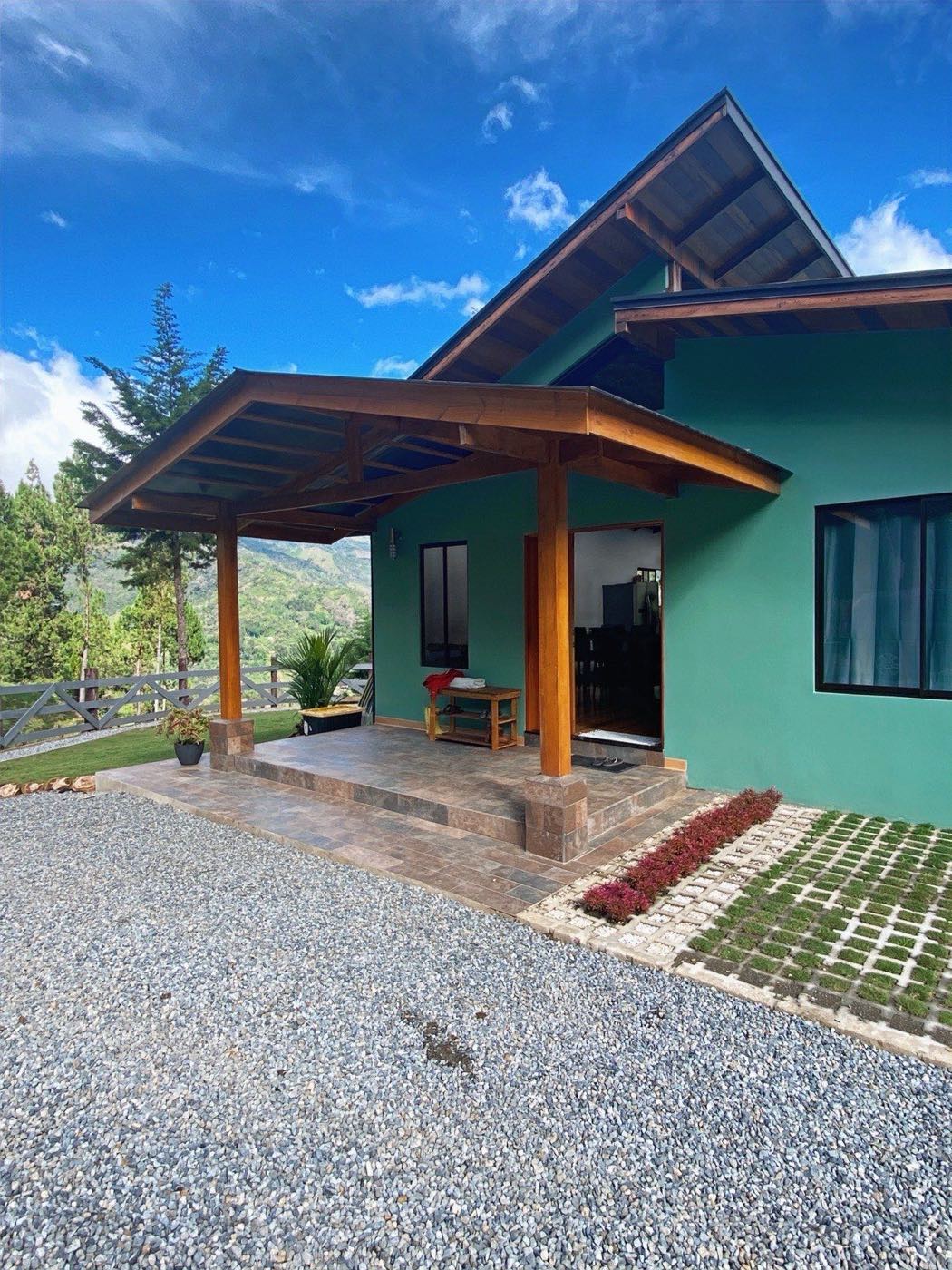 Casa Aqua, Los Angeles de Rivas